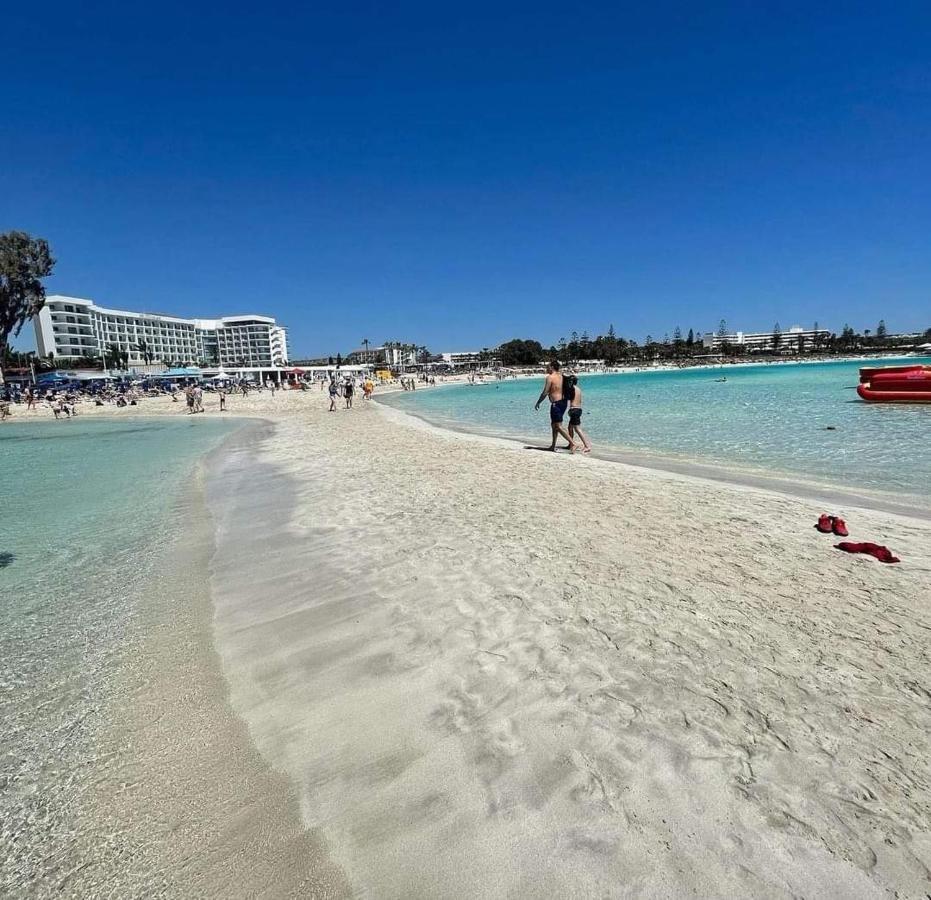 Nissi Golden Sands Sea View 2 Bedroom Apartment Aya Napa Dış mekan fotoğraf