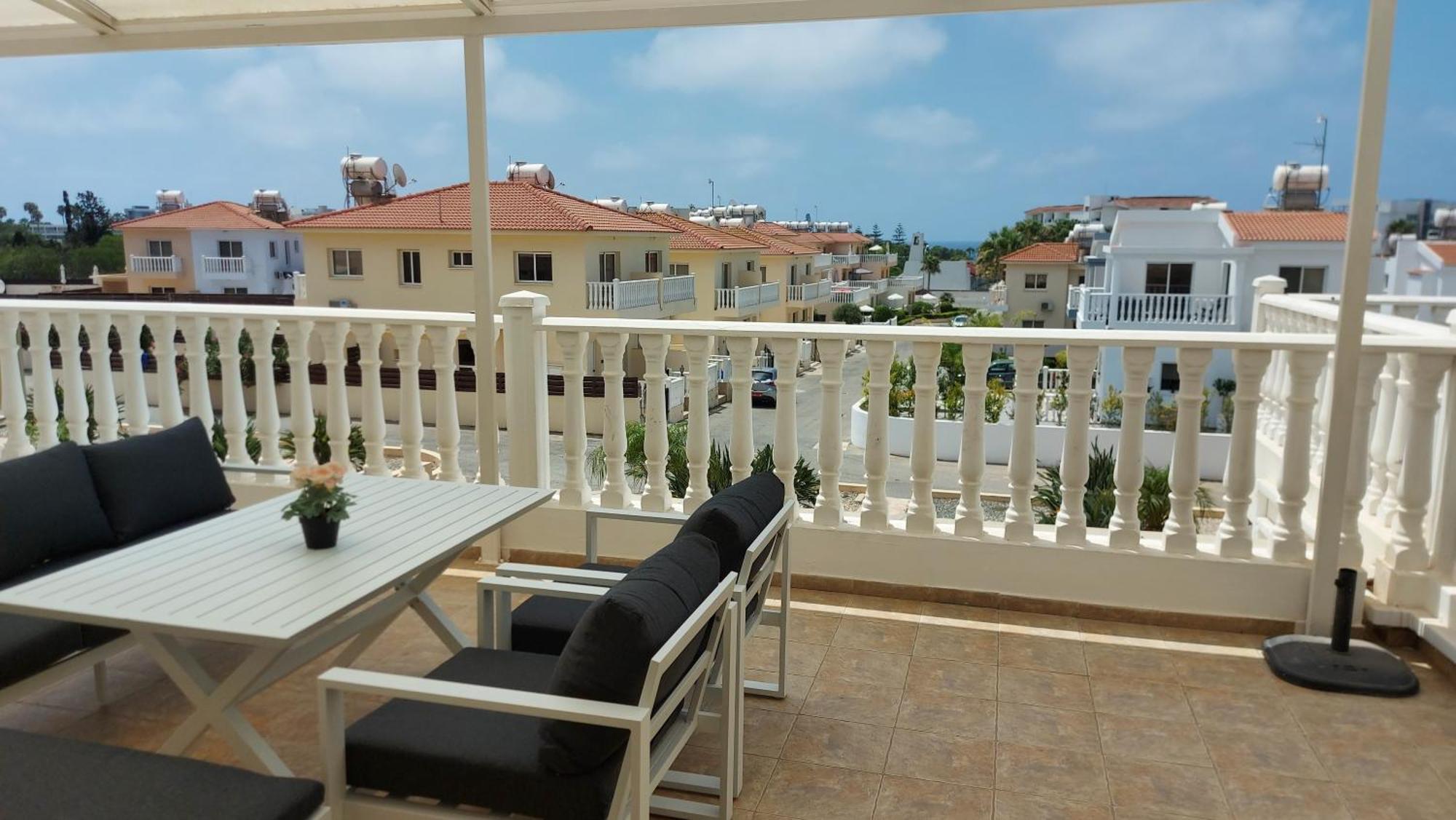 Nissi Golden Sands Sea View 2 Bedroom Apartment Aya Napa Dış mekan fotoğraf